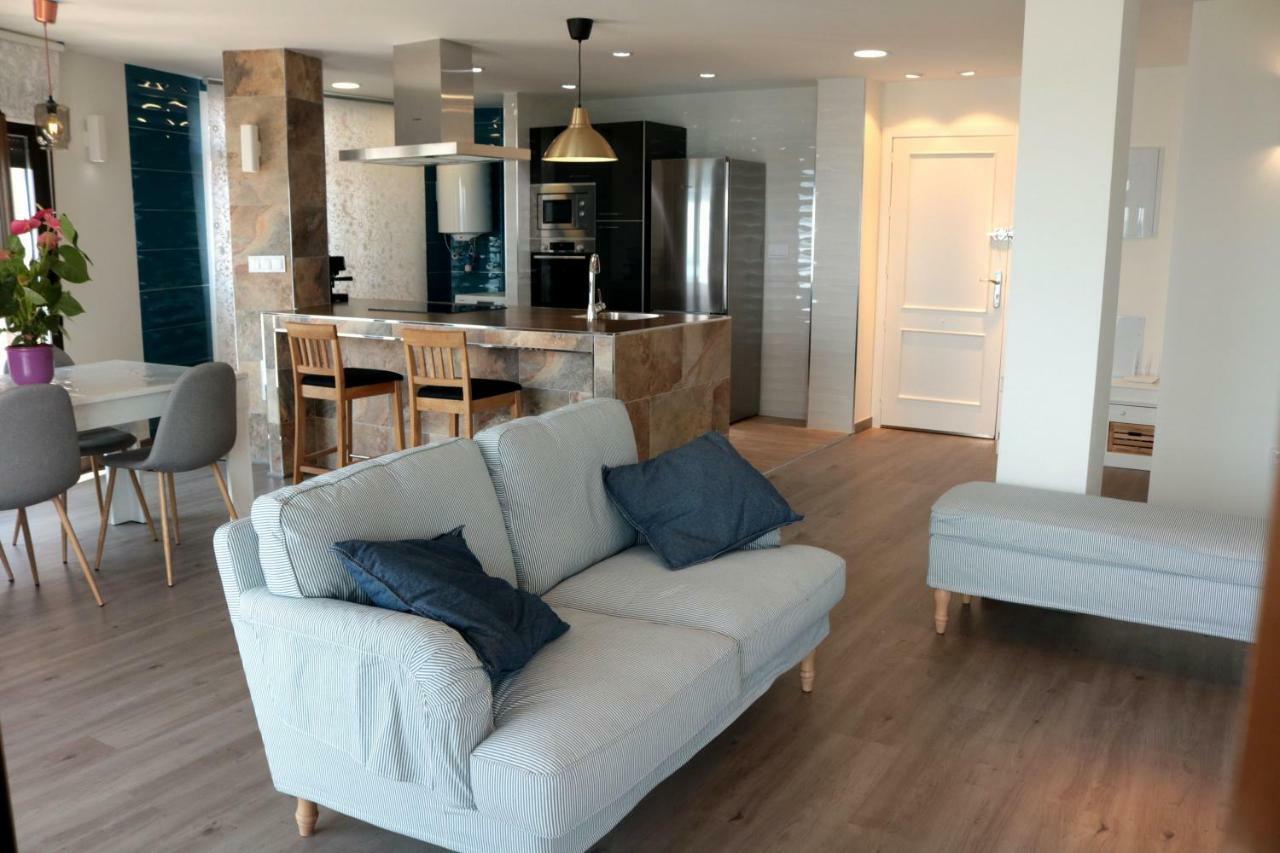 Costaazul Loft, Seaviews Frente Al Mar, Playa Los Locos トレビエハ エクステリア 写真