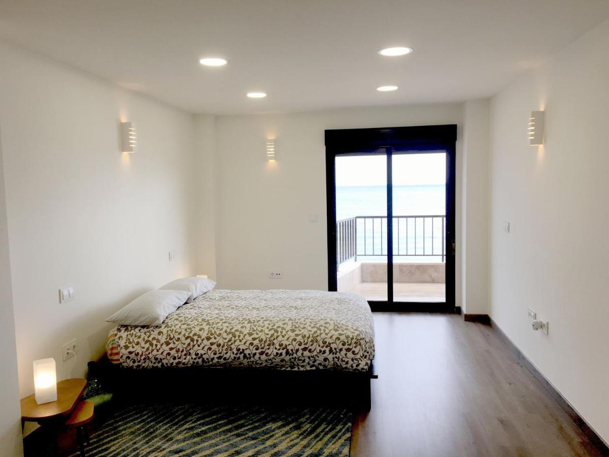 Costaazul Loft, Seaviews Frente Al Mar, Playa Los Locos トレビエハ エクステリア 写真